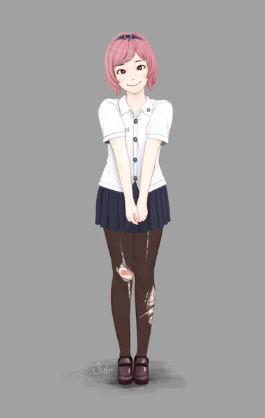 Anime-Bild 1299x2048 mit original lika (jubi) jubi (regiana) single tall image looking at viewer short hair simple background smile red eyes standing signed pink hair full body pleated skirt grey background short sleeves character names hands clasped torn pantyhose