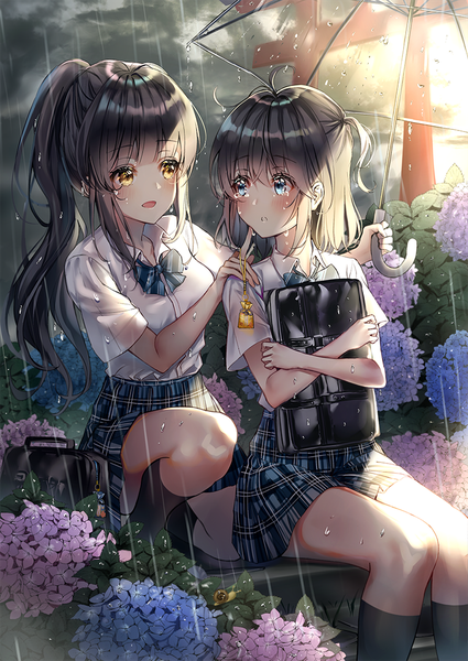 Anime picture 800x1130 with original lium long hair tall image blush fringe short hair open mouth blue eyes black hair sitting multiple girls holding brown eyes looking away cloud (clouds) outdoors ponytail blunt bangs wet