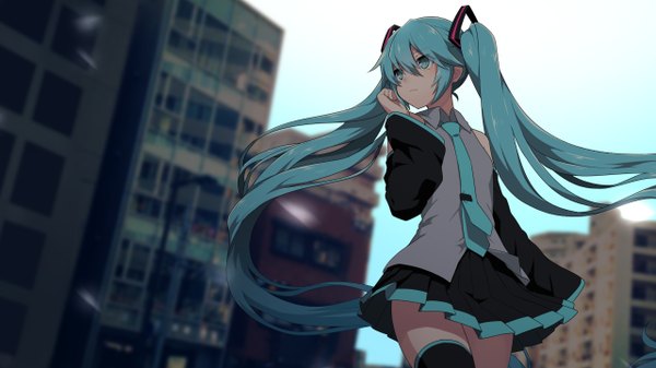Anime picture 1280x720 with vocaloid hatsune miku matsuda toki single fringe hair between eyes wide image twintails bare shoulders payot looking away sky pleated skirt aqua eyes wind blurry aqua hair wide sleeves from below dutch angle