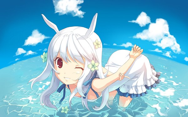 Anime picture 1920x1200 with dj max dj max portable suee h2so4 single long hair highres red eyes wide image animal ears sky white hair hair flower blue background girl dress hair ornament water sea