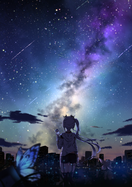 Anime picture 1240x1754 with virtual youtuber honey strap sougetsu eli kuria (clear trip second) single long hair tall image standing twintails holding silver hair cloud (clouds) from behind night depth of field night sky floating hair city shooting star milky way