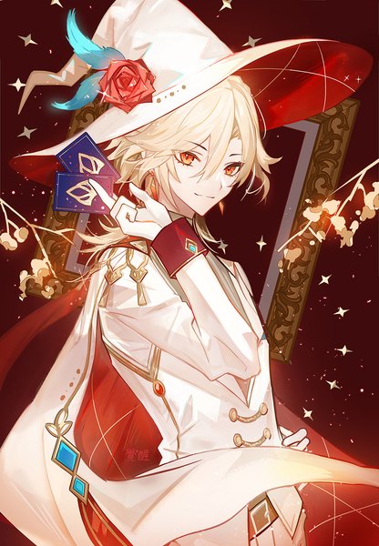 Anime picture 1000x1443 with genshin impact kaveh (genshin impact) juexing (moemoe3345) single long hair tall image fringe blonde hair smile hair between eyes red eyes holding looking away upper body hand on hip empty picture frame boy hat earrings witch hat