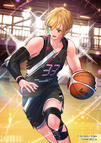 Anime-Bild 636x899 mit sid story interitio single tall image fringe short hair open mouth blonde hair smile hair between eyes holding green eyes signed looking away indoors :d copyright name lens flare running basketball