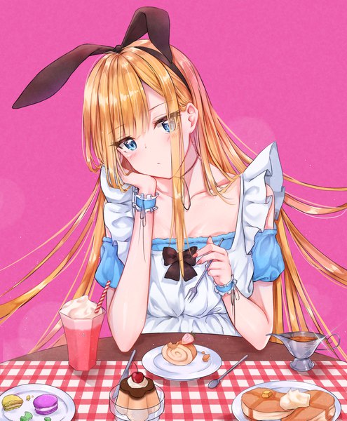 Anime picture 1500x1819 with alice in wonderland alice (wonderland) cuna (qunya) single long hair tall image looking at viewer blush fringe blue eyes simple background blonde hair hair between eyes holding payot upper body head tilt fingernails pink background chin rest