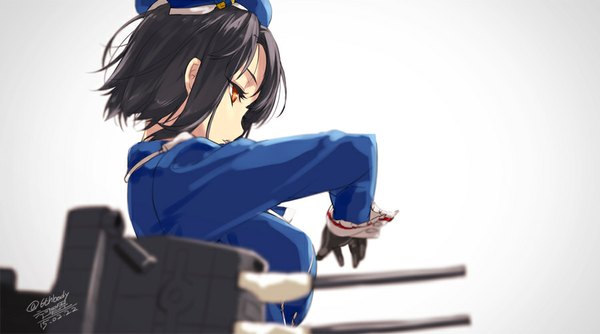 Anime picture 900x502 with kantai collection takao heavy cruiser rokuwata tomoe single short hair black hair simple background red eyes wide image signed profile wind grey background dated fighting stance girl gloves black gloves beret