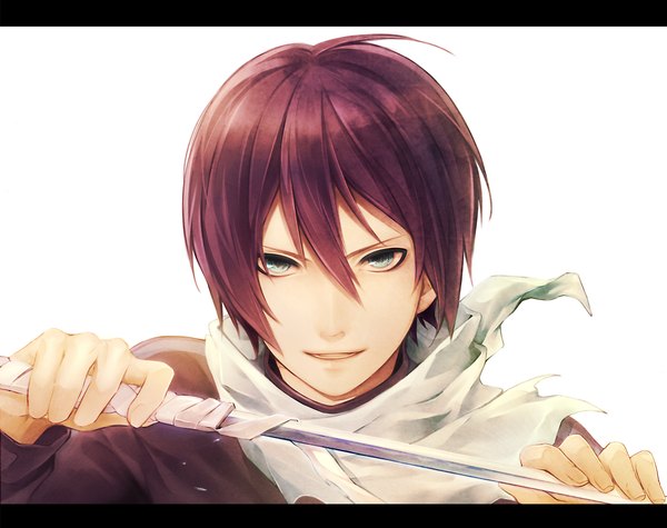 Anime picture 1200x950 with noragami studio bones yato (noragami) harumoti single looking at viewer short hair blue eyes simple background smile white background purple hair letterboxed close-up boy weapon sword katana bandage (bandages)