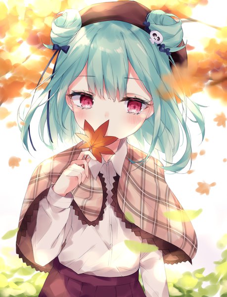 Anime picture 2687x3513 with virtual youtuber hololive uruha rushia shigureszku single tall image blush highres short hair red eyes looking away upper body green hair hair bun (hair buns) covered mouth autumn girl hair ornament leaf (leaves) beret