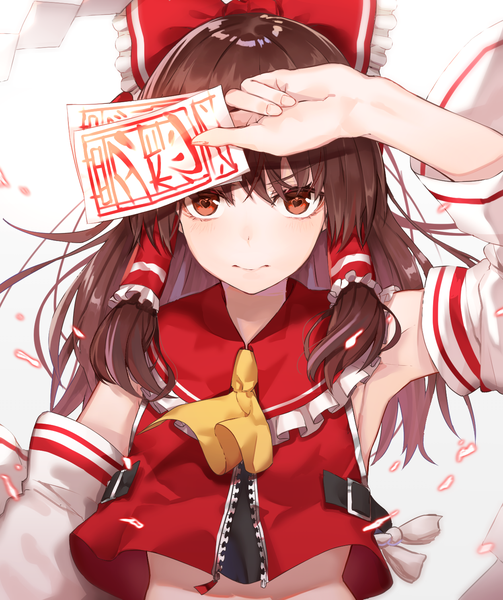 Anime picture 1251x1491 with touhou hakurei reimu black cola single long hair tall image looking at viewer fringe hair between eyes brown hair white background holding brown eyes upper body fingernails wide sleeves gradient background symbol-shaped pupils hand on head heart-shaped pupils