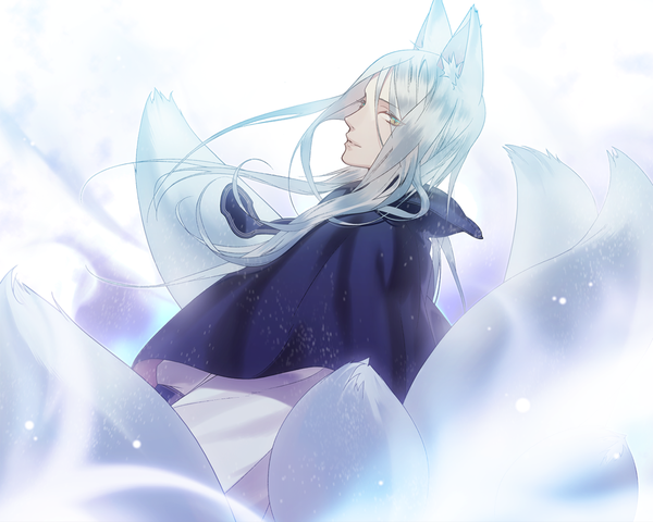 Anime picture 1366x1095 with ayakashi gohan honeybee (studio) komori gin kazuaki single long hair looking at viewer simple background animal ears yellow eyes game cg silver hair tail animal tail profile light smile fox ears fox tail light multiple tails