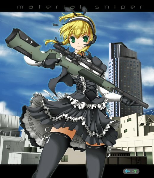 Anime picture 868x1000 with material sniper iris (material sniper) funiki kumi single tall image short hair blonde hair smile green eyes looking away sky zettai ryouiki lolita fashion gothic girl thighhighs gloves weapon black thighhighs black gloves