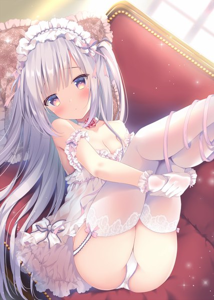 Anime picture 570x800 with original shibainu niki single long hair tall image looking at viewer blush fringe breasts light erotic bare shoulders payot cleavage silver hair bent knee (knees) ass indoors lying from above sunlight