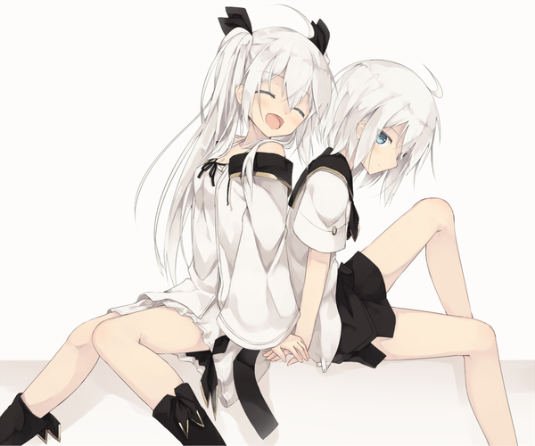 Anime picture 1157x966 with original nagishiro mito long hair looking at viewer fringe short hair open mouth blue eyes simple background smile hair between eyes white background sitting multiple girls ahoge bent knee (knees) white hair eyes closed long sleeves :d