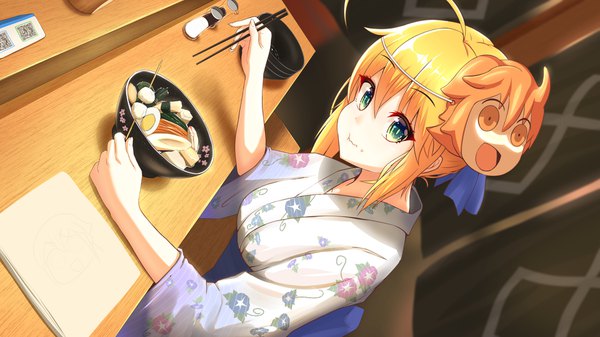 Anime picture 1920x1080 with fate (series) fate/grand order fate/stay night artoria pendragon (all) saber fujimaru ritsuka (female) nekoda (maoda) single looking at viewer fringe highres short hair blonde hair wide image holding green eyes payot upper body ahoge traditional clothes