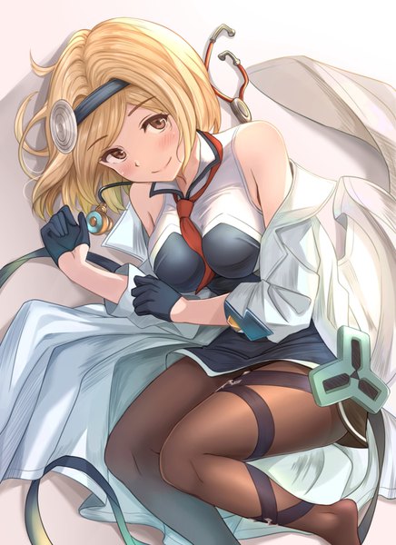 Anime picture 1236x1700 with granblue fantasy gita (granblue fantasy) keikei (kitty colors) single tall image looking at viewer blush short hair breasts simple background blonde hair smile white background bare shoulders brown eyes bent knee (knees) lying from above off shoulder shadow