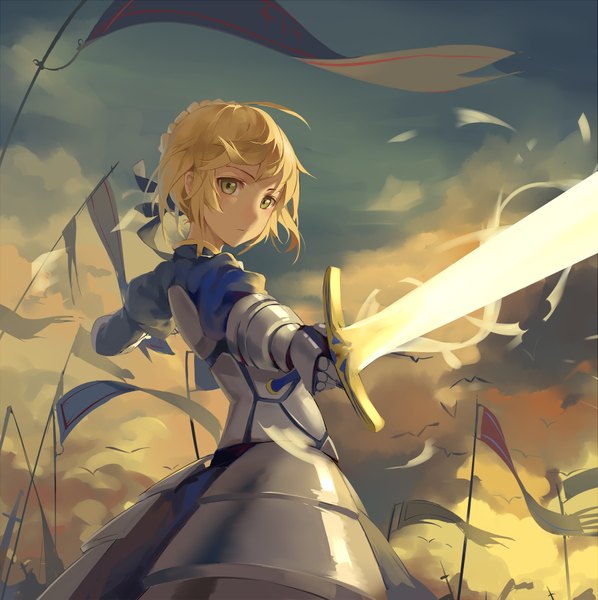 Anime picture 1793x1800 with fate (series) fate/stay night type-moon artoria pendragon (all) saber huanxiang heitu single tall image looking at viewer highres short hair blonde hair green eyes sky braid (braids) girl ribbon (ribbons) weapon hair ribbon sword