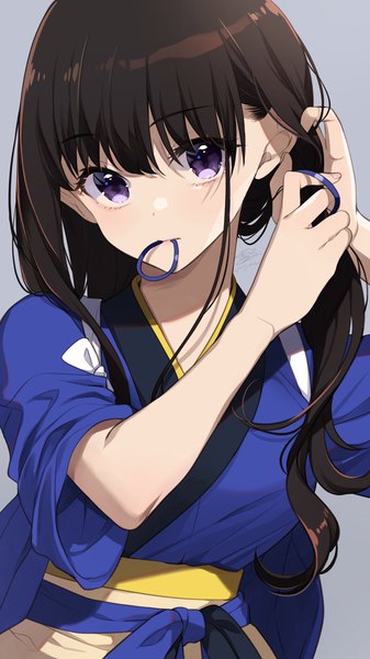 Anime picture 1000x1778 with lycoris recoil inoue takina yukinokoe single long hair tall image fringe simple background hair between eyes brown hair purple eyes upper body traditional clothes japanese clothes grey background adjusting hair tying hair hair tie in mouth girl kimono