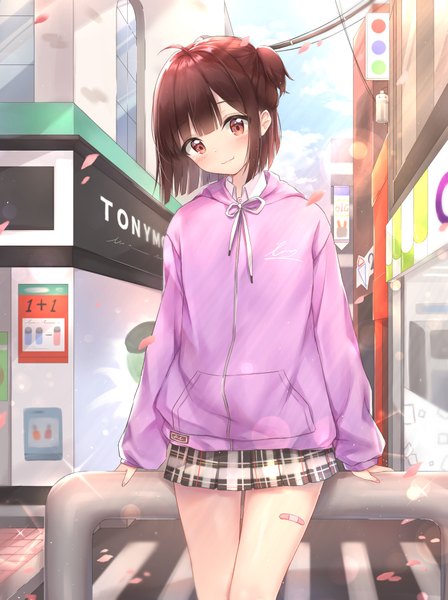 Anime picture 1500x2007 with original cuna (qunya) single tall image looking at viewer blush fringe short hair smile brown hair standing brown eyes sky cloud (clouds) ahoge head tilt pleated skirt one side up thigh gap lens flare