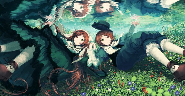 Anime picture 2000x1041 with rozen maiden suiseiseki souseiseki jean popo looking at viewer highres short hair red eyes brown hair wide image multiple girls green eyes long sleeves very long hair heterochromia holding hands reflection underwater lolita fashion goth-loli