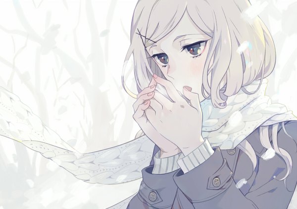 Anime picture 845x597 with original yuura single long hair open mouth blonde hair black eyes looking down snowing winter exhalation cold girl scarf bobby pin x hair ornament coat winter clothes