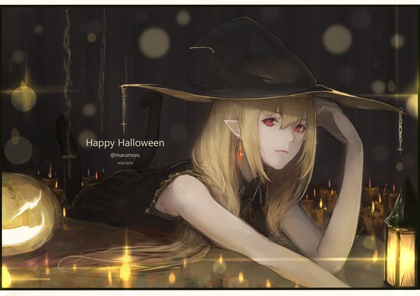 Anime-Bild 2047x1447 mit original marumoru single long hair looking at viewer fringe highres blonde hair hair between eyes red eyes signed lying pointy ears fang (fangs) sleeveless twitter username lipstick lens flare letterboxed halloween