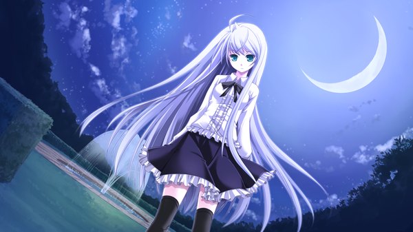 Anime picture 1280x720 with end sleep single long hair looking at viewer blue eyes wide image game cg sky silver hair cloud (clouds) night crescent girl thighhighs dress black thighhighs fountain