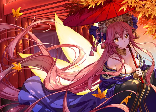 Anime picture 2093x1500 with fate (series) fate/extra tamamo (fate) (all) tamamo no mae (fate) jh single looking at viewer highres breasts animal ears yellow eyes pink hair cleavage tail very long hair animal tail fox ears fox tail multiple tails kitsune
