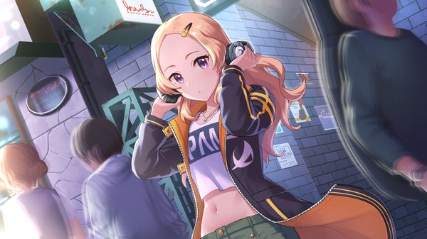 Anime picture 1000x563 with virtual youtuber bachakari otori itsuki tamakaga long hair looking at viewer blonde hair wide image standing purple eyes outdoors long sleeves open clothes :o midriff solo focus clothes writing unzipped hand on headphones girl