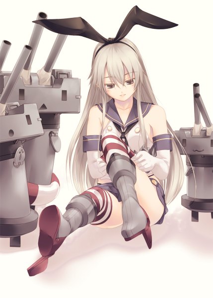 Anime picture 858x1200 with kantai collection shimakaze destroyer rensouhou-chan kirishima satoshi long hair tall image simple background blonde hair white background brown eyes girl thighhighs gloves bow weapon hair bow miniskirt elbow gloves shoes striped thighhighs