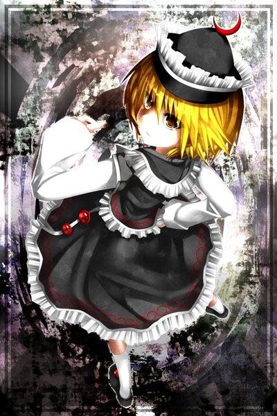 Anime picture 1200x1800 with touhou lunasa prismriver kazetto (kazetsuto) single tall image short hair blonde hair yellow eyes looking back hand on hip girl hat