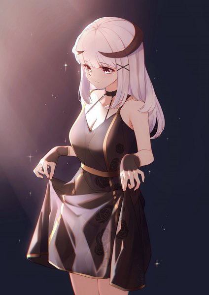 Anime picture 1413x2000 with original leria v single long hair tall image blush fringe breasts simple background red eyes standing bare shoulders holding looking away cleavage blunt bangs horn (horns) grey hair sparkle gradient background