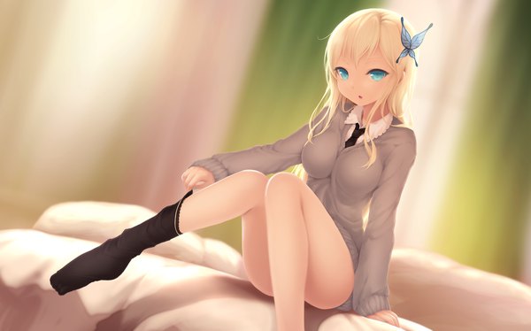 Anime picture 4157x2598 with boku wa tomodachi ga sukunai kashiwazaki sena cait single long hair looking at viewer fringe highres breasts light erotic blonde hair wide image large breasts sitting absurdres aqua eyes blurry :o depth of field legs