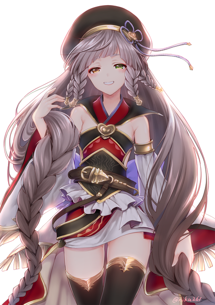 Anime-Bild 964x1364 mit granblue fantasy pholia hara tsumoi single tall image looking at viewer blush fringe light erotic simple background smile standing white background green eyes signed braid (braids) very long hair grey hair wide sleeves orange eyes