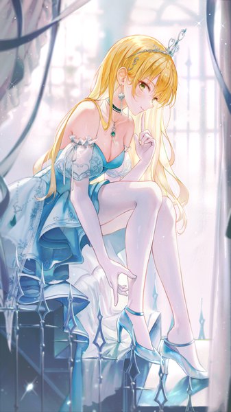 Anime picture 842x1500 with grimlight cinderella (grimlight) tokkyu single long hair tall image looking at viewer blush fringe breasts blonde hair smile hair between eyes large breasts sitting green eyes cleavage full body bent knee (knees) profile