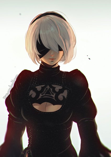 Anime picture 723x1024 with nier nier:automata yorha no. 2 type b koyoriin single tall image fringe short hair smile signed cleavage upper body white hair long sleeves lips blurry grey background mole gradient background watermark