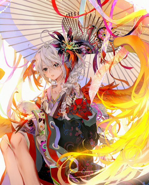 Anime picture 808x1000 with original tsukioka tsukiho single long hair tall image fringe black hair hair between eyes looking away silver hair traditional clothes japanese clothes messy hair girl hair ornament wings umbrella feather (feathers) oriental umbrella