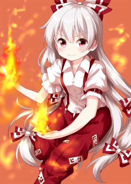 Anime picture 1000x1400 with touhou fujiwara no mokou ruu (tksymkw) single tall image looking at viewer blush simple background smile red eyes silver hair very long hair puffy sleeves orange background >:) girl bow hair bow suspenders flame