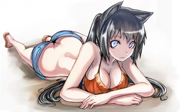 Anime picture 1920x1200 with original tea (nakenashi) single long hair highres breasts blue eyes light erotic black hair simple background wide image large breasts animal ears cat ears girl shorts