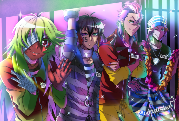 Anime-Bild 1884x1280 mit nanbaka juugo (nanbaka) rock (nanbaka) uno (nanbaka) nico (nanbaka) madara shinn long hair looking at viewer fringe highres short hair blue eyes black hair smile hair between eyes red eyes standing holding green eyes signed