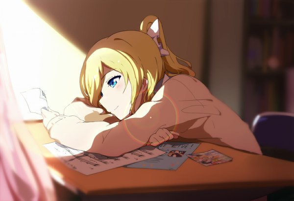 Anime picture 1065x730 with love live! school idol project sunrise (studio) love live! ayase eli ogipote single long hair blue eyes blonde hair sitting ponytail sunlight lens flare girl bow hair bow sweater chair paper desk