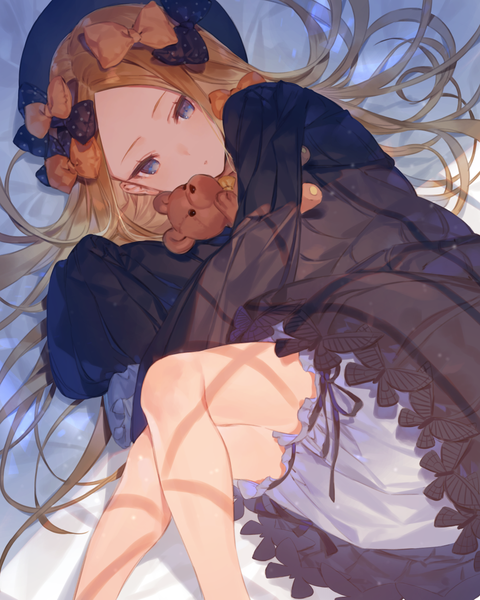 Anime picture 1000x1250 with fate (series) fate/grand order abigail williams (fate) hotosoka (user nxja5583) single long hair tall image looking at viewer blue eyes blonde hair lying shadow on side girl bow hair bow hat toy stuffed animal stuffed toy