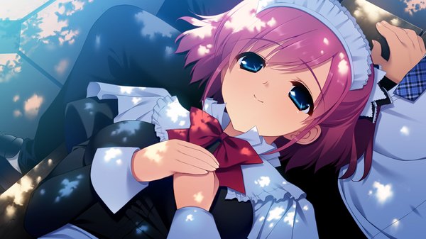 Anime picture 1024x576 with grisaia no kajitsu komine sachi fumio (ura fmo) short hair blue eyes smile wide image pink hair game cg maid girl headdress maid headdress