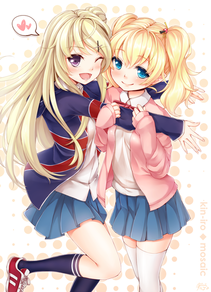 Anime picture 1000x1379 with kin-iro mosaic kujou karen alice carteret dabadhi long hair tall image blush open mouth blue eyes blonde hair smile purple eyes twintails multiple girls bent knee (knees) :d pleated skirt one eye closed wink inscription