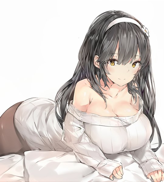 Anime picture 1350x1500 with girls frontline type 95 (girls frontline) silver (chenwen) single long hair tall image looking at viewer blush fringe breasts light erotic black hair simple background smile hair between eyes large breasts white background bare shoulders yellow eyes lying