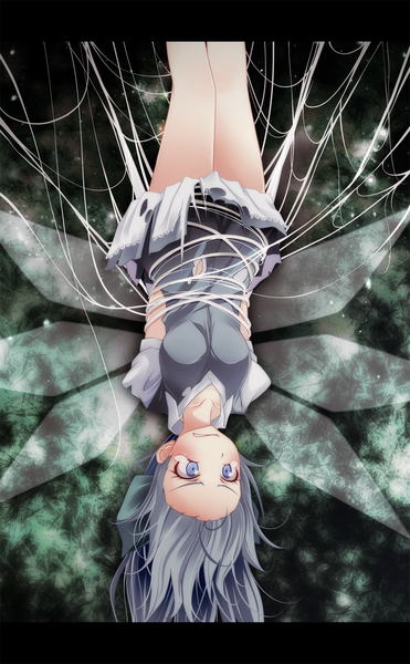 Anime-Bild 1000x1618 mit touhou cirno s-syogo single tall image blush blue eyes silver hair torn clothes upside down girl dress wings spider web