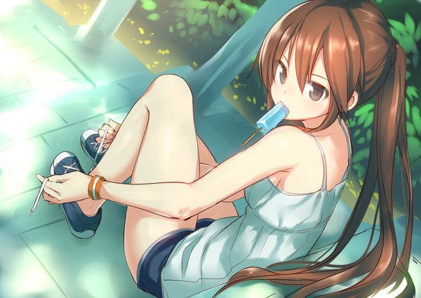 Anime picture 1200x850 with original hiraga matsuri single long hair fringe hair between eyes brown hair sitting bare shoulders holding brown eyes payot looking away full body bent knee (knees) outdoors ponytail from above from behind dutch angle
