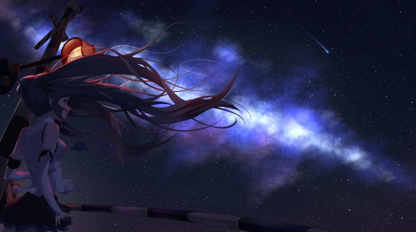 Anime-Bild 5005x2798 mit vocaloid hatsune miku taka (0taka) single highres breasts blue eyes wide image standing twintails bare shoulders blue hair looking away absurdres outdoors very long hair profile wind night night sky