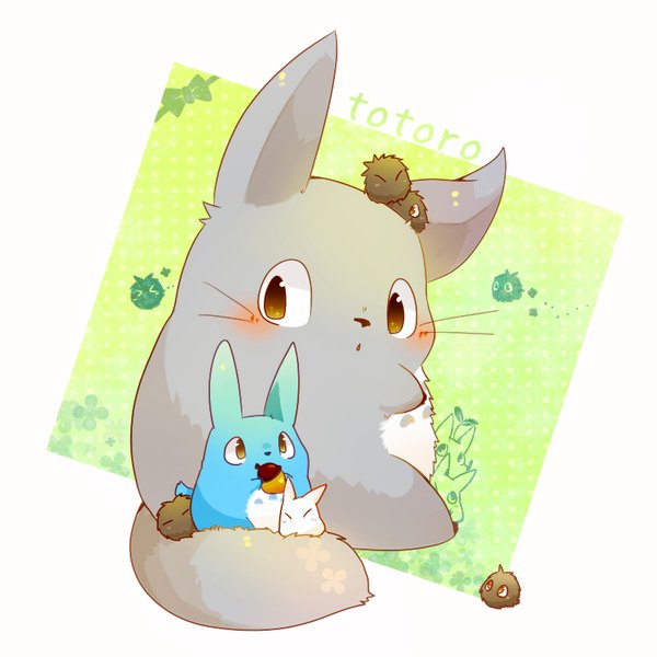 Anime picture 800x800 with tonari no totoro studio ghibli totoro chibi totoro makkurokurosuke ushiinu blush simple background white background sitting brown eyes tail eyes closed character names group no people green background cute bow animal