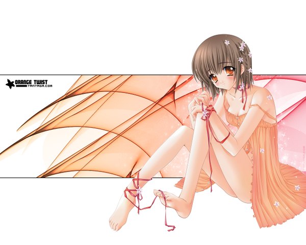 Anime picture 1280x1024 with carnelian single looking at viewer blush fringe short hair brown hair sitting bare shoulders payot full body bent knee (knees) head tilt barefoot hair flower inscription orange eyes soles hand on knee ankle ribbon