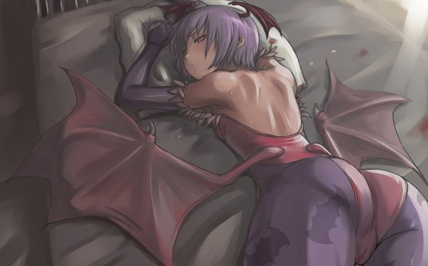 Anime picture 1400x874 with vampire / darkstalkers (game) lilith aensland tea (nakenashi) blush short hair light erotic wide image purple hair ass pink eyes looking back back demon girl on stomach bat wings head wings succubus girl wings pillow