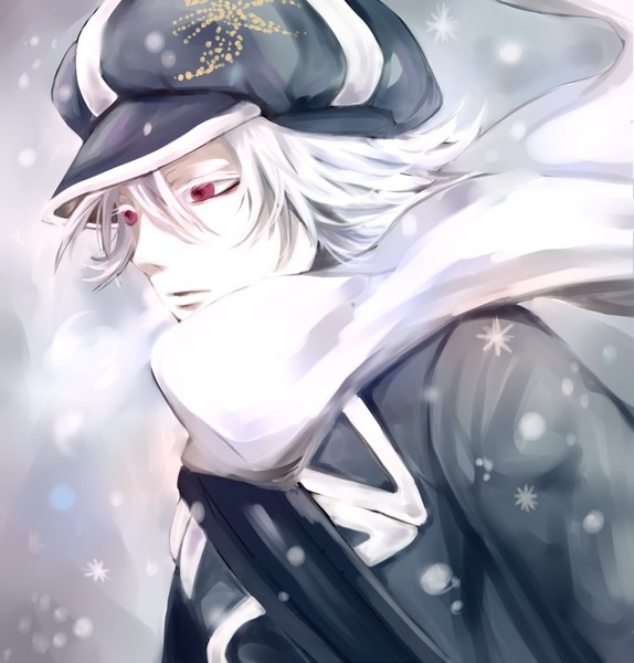 Anime picture 956x1000 with tegami bachi gauche suede kara sky single tall image fringe short hair hair between eyes red eyes looking away upper body outdoors white hair boy uniform hat scarf snowflake (snowflakes) cabbie hat